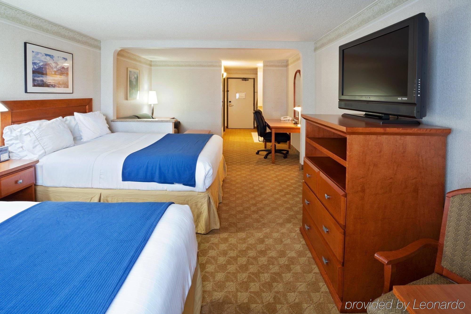 Holiday Inn Express & Suites Tacoma By Ihg Eksteriør billede