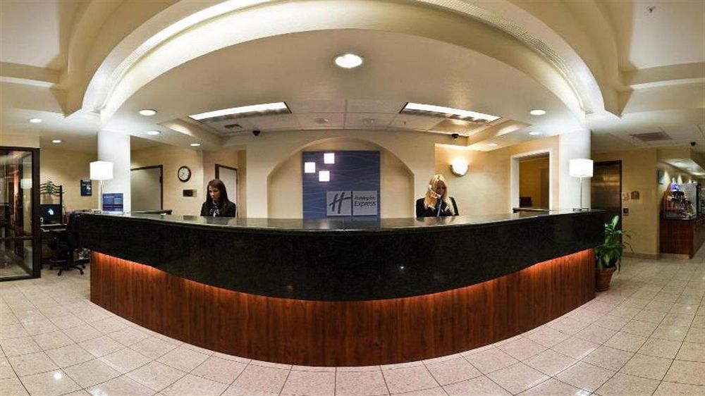 Holiday Inn Express & Suites Tacoma By Ihg Eksteriør billede